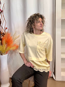 Miamor - T-shirt con taschino e fondo in pizzo