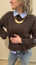 Maglia con lacci alla manica